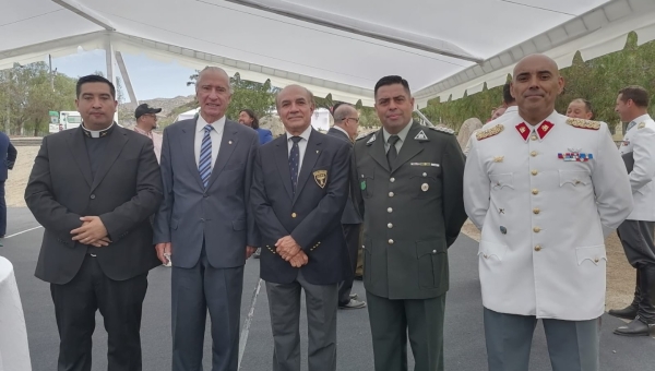 Junto al Ejército de Chile, Cien Águilas conmemora los 207 años de la Batalla de Chacabuco 