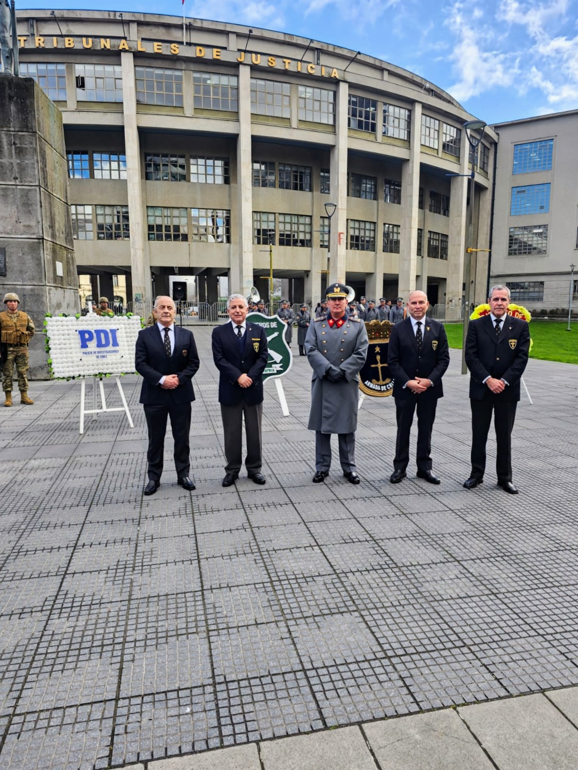Destacamento Concepción participa junto a autoridades locales en conmemoración por nuevo natalicio de O'Higgins