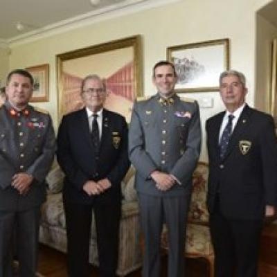Galeria 16 De Abril.10